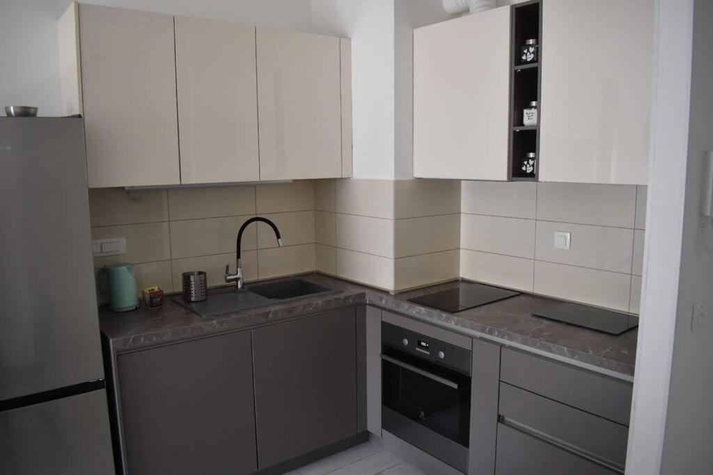 Ana Iadera With Balcony And Parking Apartment Zadar