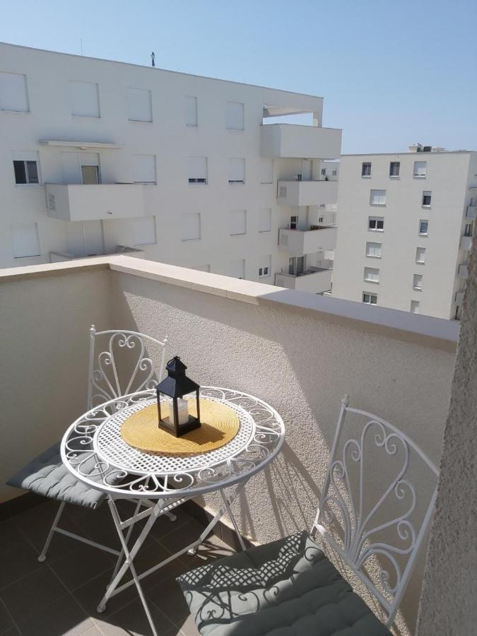 Ana Iadera With Balcony And Parking Zadar