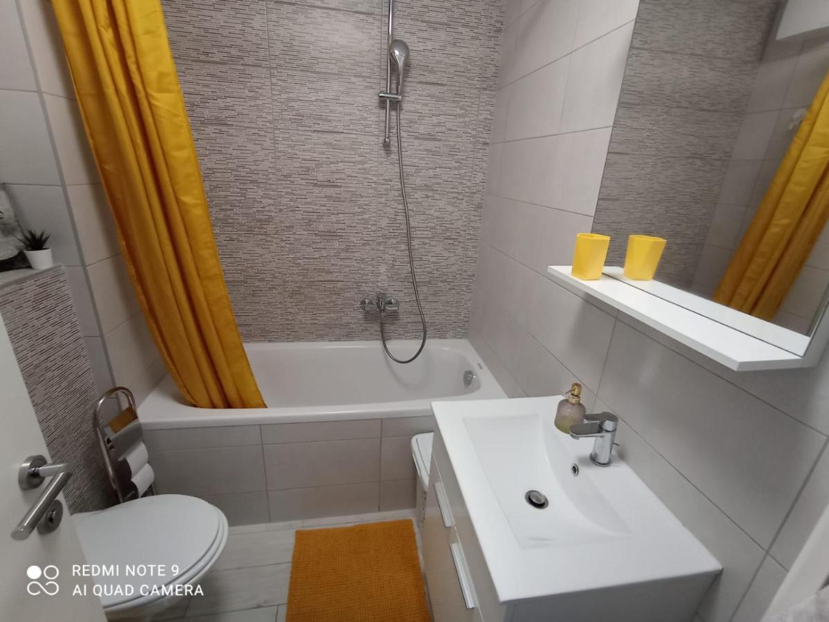 Apartment Ana Iadera With Balcony And Parking Zadar
